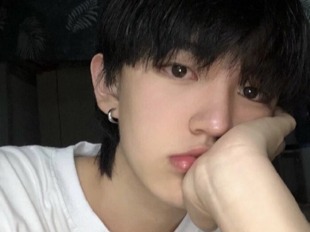 小鬼站为楚河直播_小鬼站为楚河在线视频_yy搜索